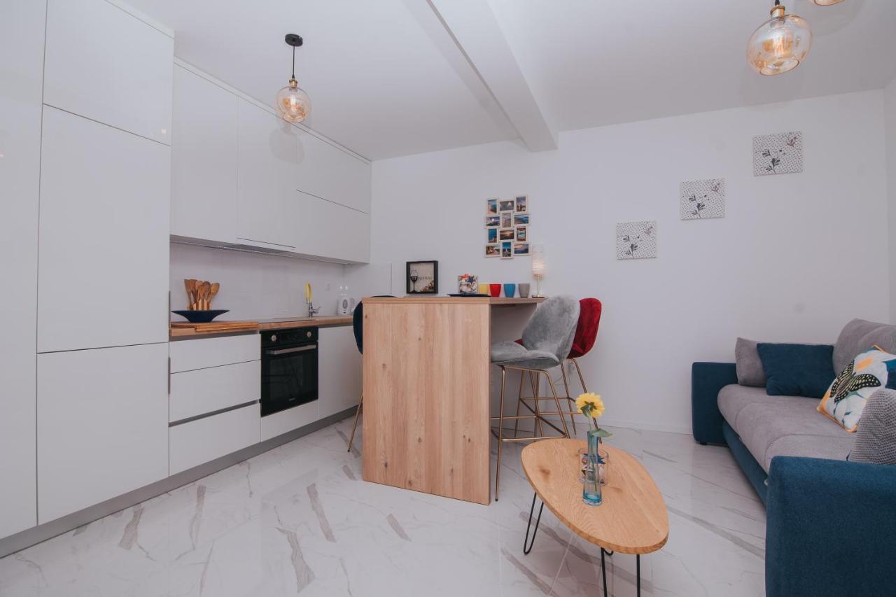 נובליה Relax Apartments מראה חיצוני תמונה
