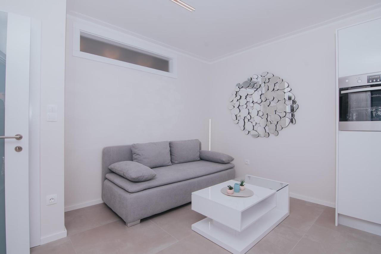 נובליה Relax Apartments מראה חיצוני תמונה