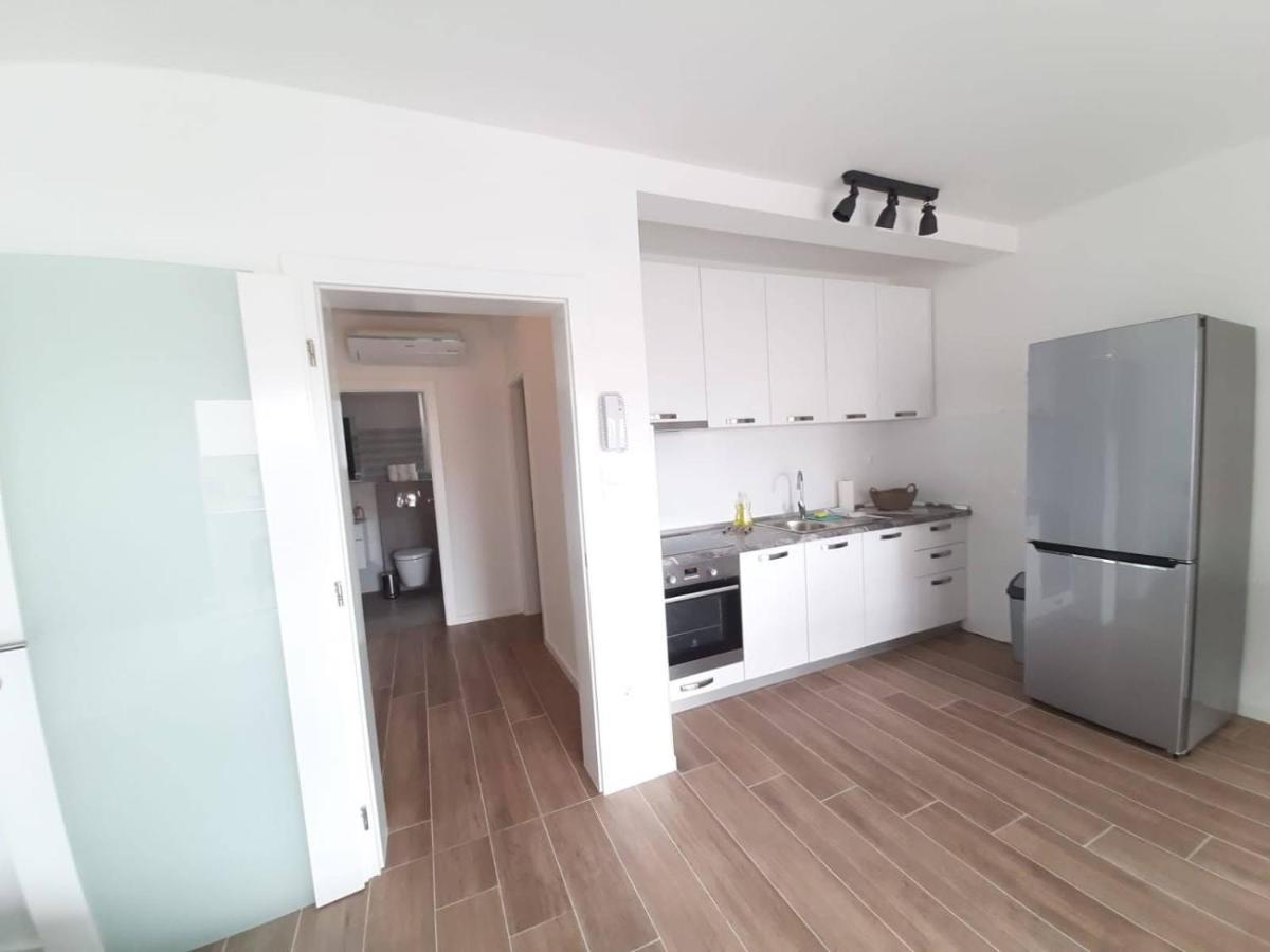 נובליה Relax Apartments מראה חיצוני תמונה