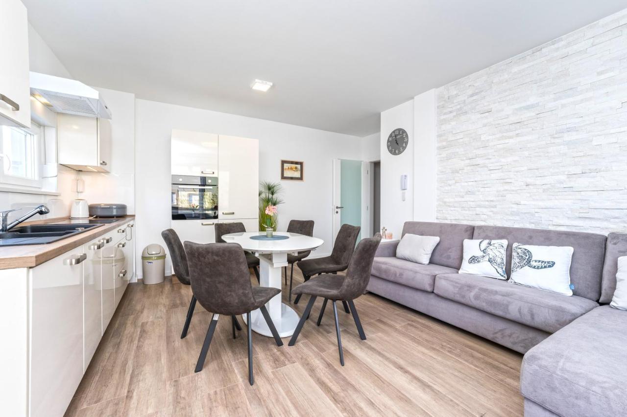 נובליה Relax Apartments מראה חיצוני תמונה