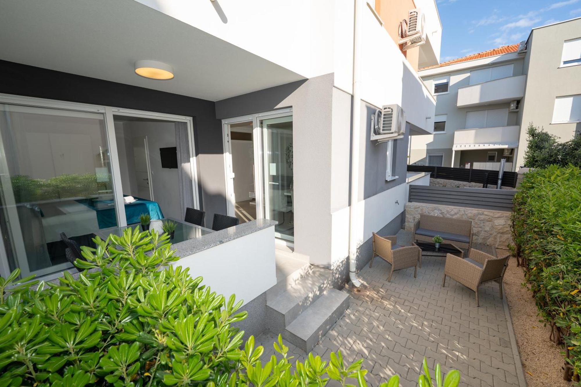 נובליה Relax Apartments מראה חיצוני תמונה