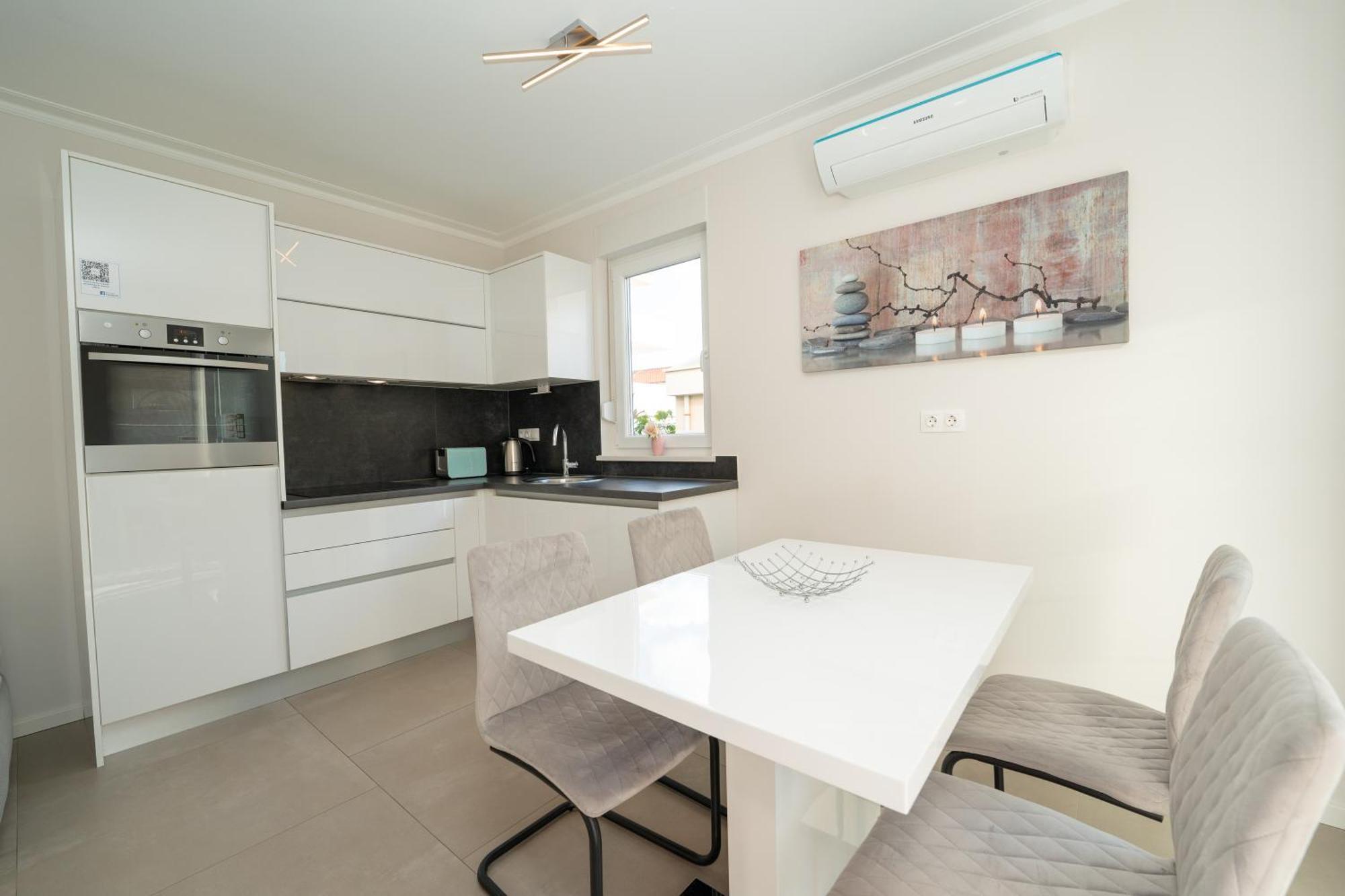 נובליה Relax Apartments מראה חיצוני תמונה