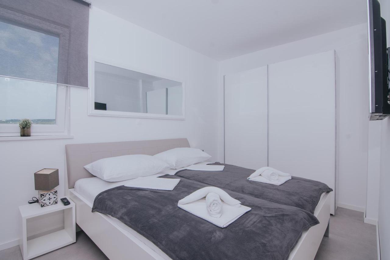 נובליה Relax Apartments מראה חיצוני תמונה